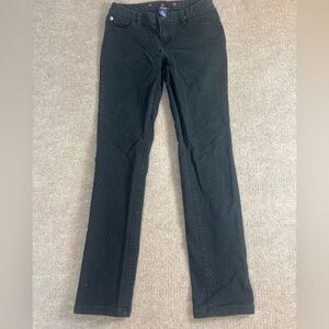 Chaps Black Straight Leg Jeans
Size: 12 (Waist: 24.5”, Inseam: 26 1113